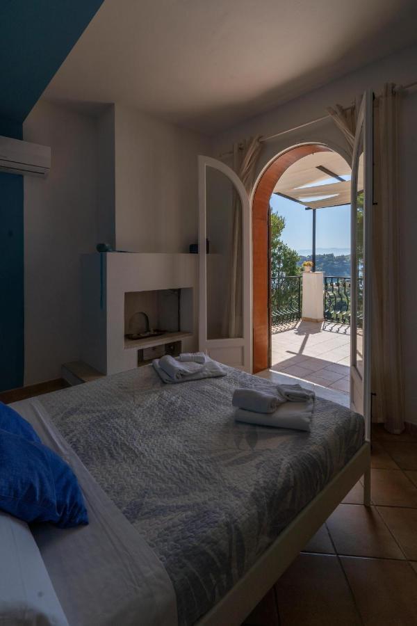 Вилла Casa Vacanze Baia Di Guidaloca Кастелламмаре-дель-Голфо Экстерьер фото