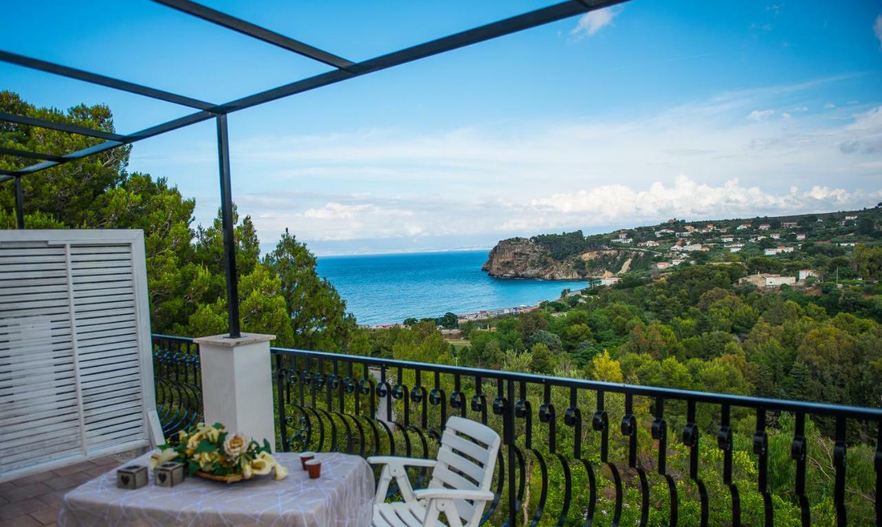Вилла Casa Vacanze Baia Di Guidaloca Кастелламмаре-дель-Голфо Экстерьер фото