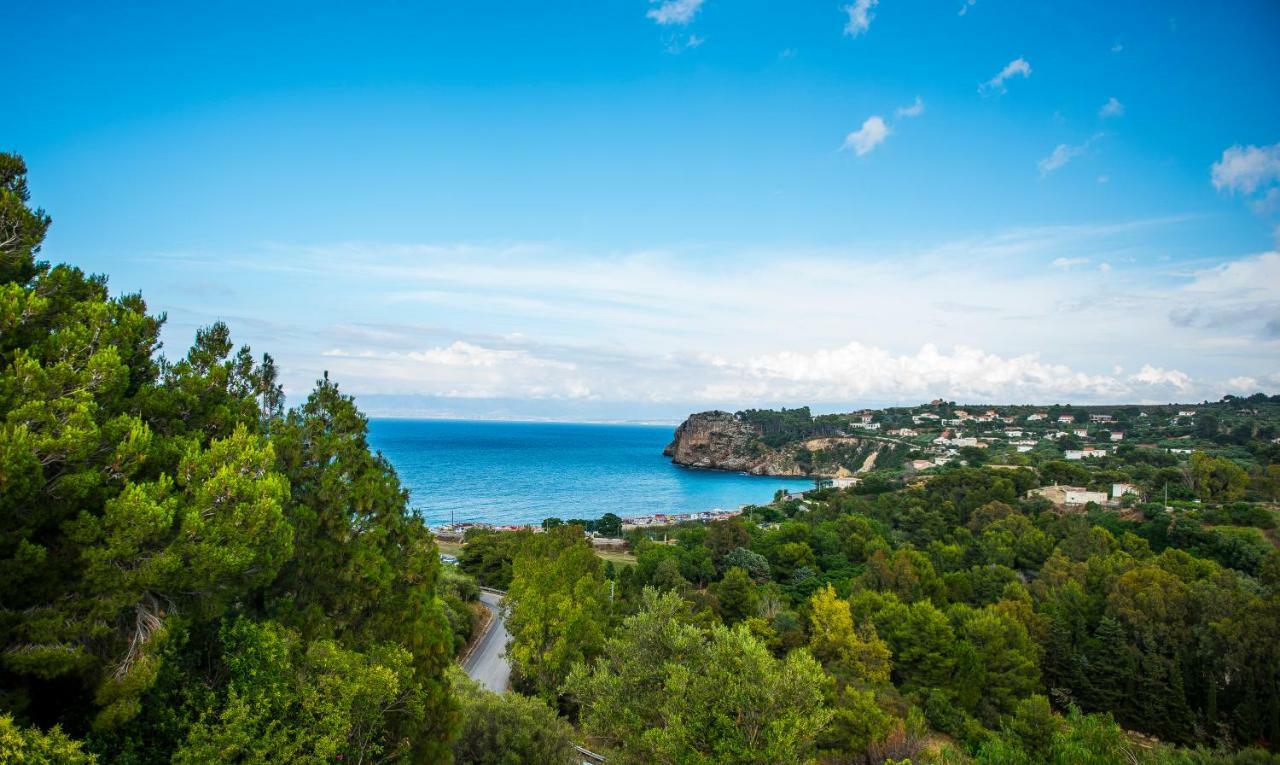Вилла Casa Vacanze Baia Di Guidaloca Кастелламмаре-дель-Голфо Экстерьер фото