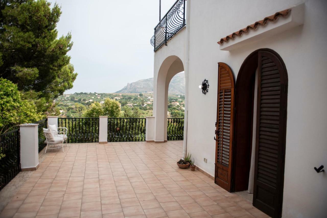 Вилла Casa Vacanze Baia Di Guidaloca Кастелламмаре-дель-Голфо Экстерьер фото