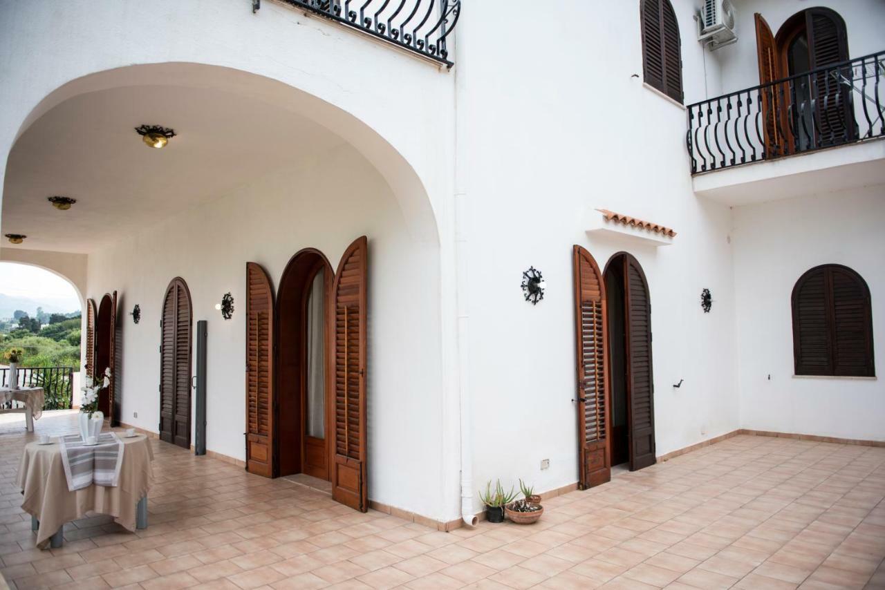 Вилла Casa Vacanze Baia Di Guidaloca Кастелламмаре-дель-Голфо Экстерьер фото